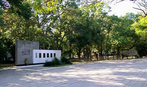 Mass Grave Soviet Soldiers Kacha #1