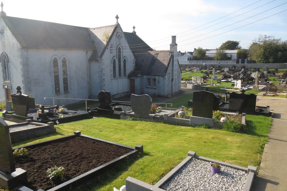 Commonwealth War Graves St. Mary Catholic Churchyard