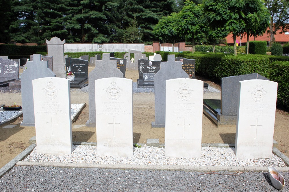 Commonwealth War Graves Morkhoven #3