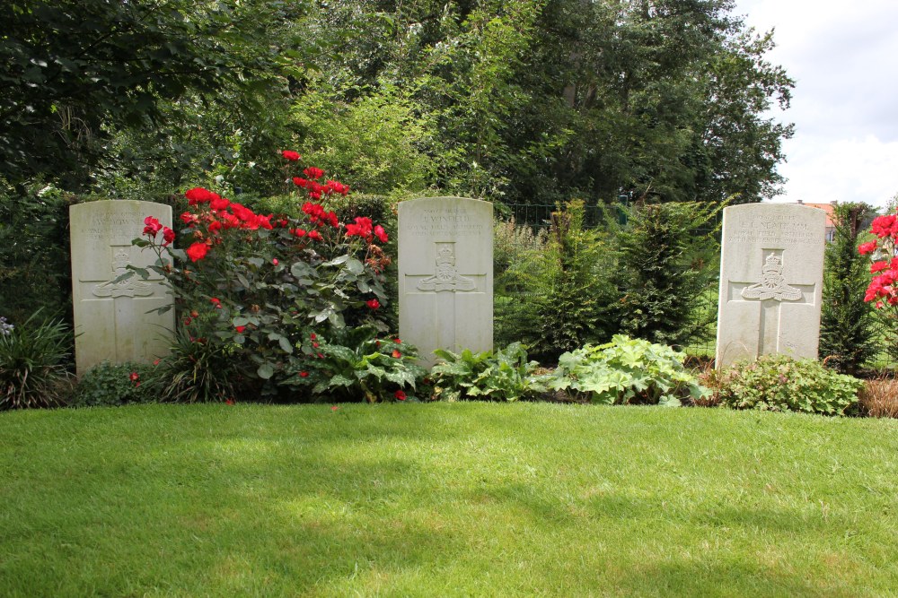 Commonwealth War Graves Beveren-IJzer #5