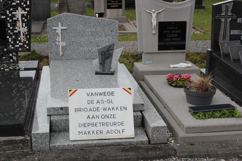 Belgian Graves Veterans Markegem #1