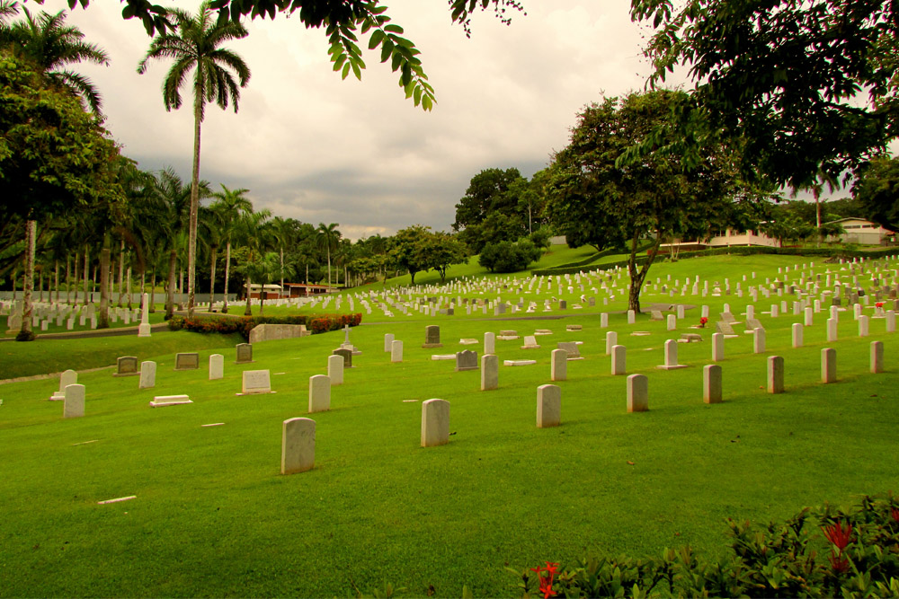 Amerikaanse Begraafplaats en Monument Corozal #1