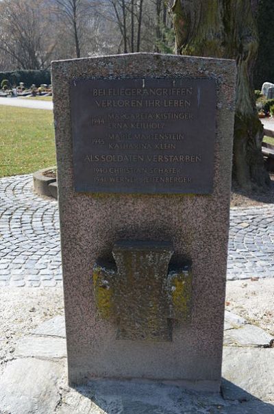 Monument Slachtoffers op Begraafplaats #2