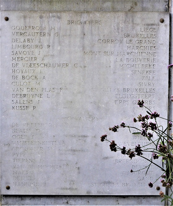 Memorial Fallen of the 2nd Hunters on Horseback #5