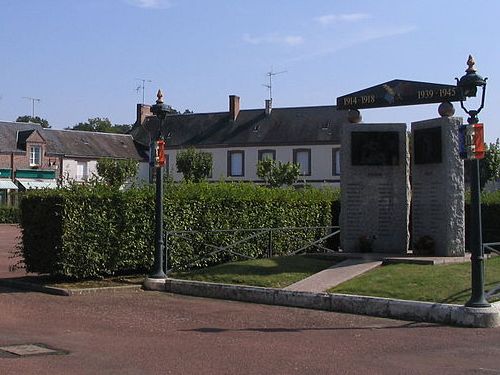 War Memorial Droué #1