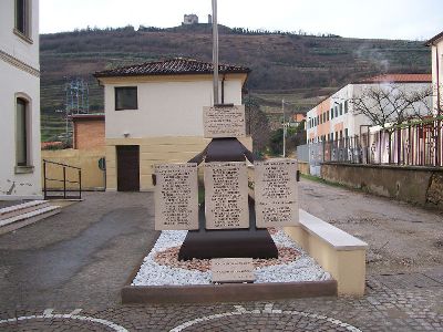 Oorlogsmonument Cazzano di Tramigna #1