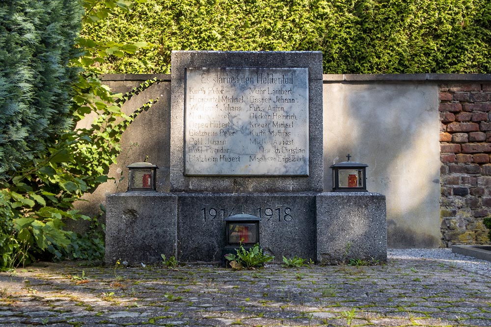 War Memorial Girbelsrath