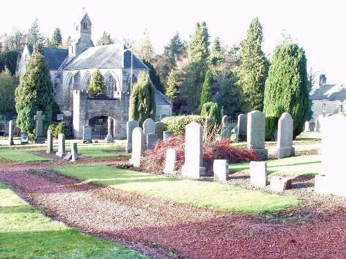 Commonwealth War Graves Mid Calder Cemetery #1