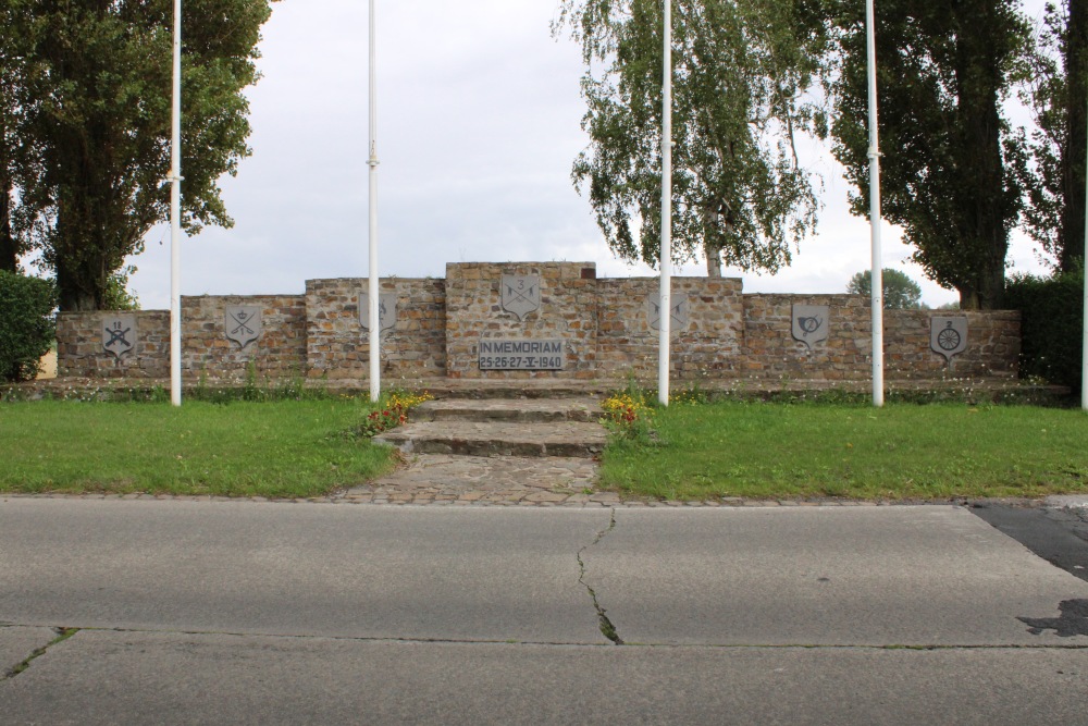 Monument Belgische Regimenten Geluwe