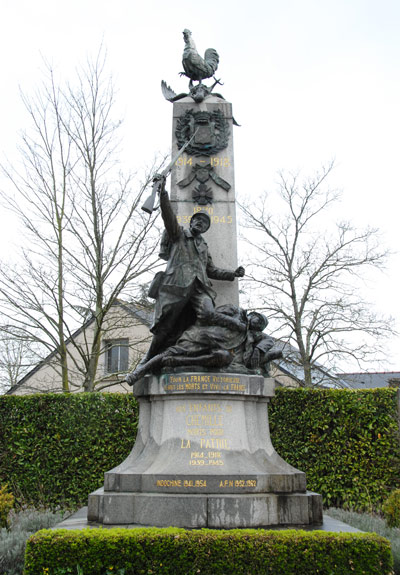 Oorlogsmonument Chemill #1