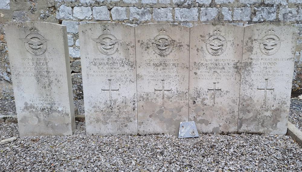 Commonwealth War Graves Lavannes #2