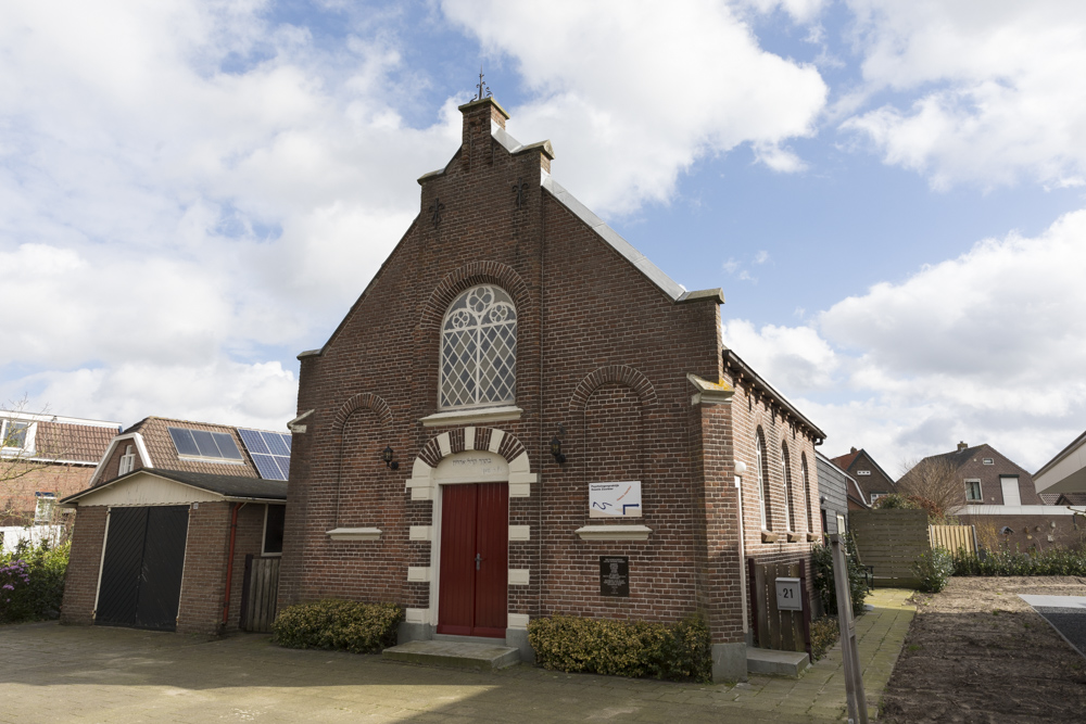 Memorial Former Synagogue Raalte #2