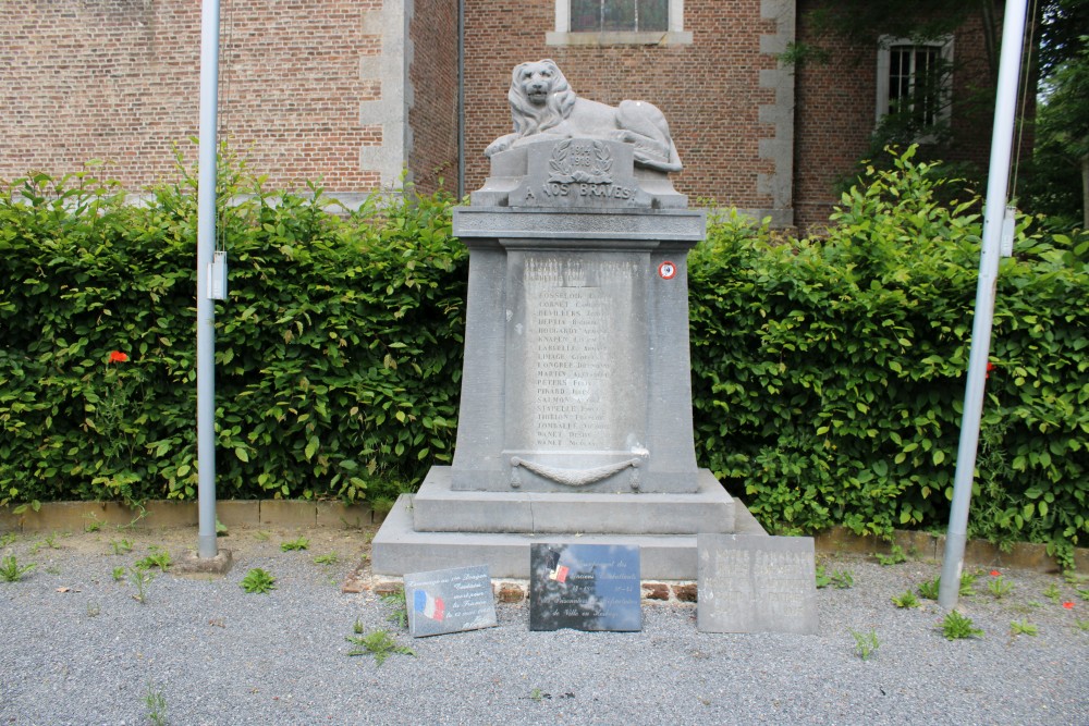 Oorlogsmonument Ville-en-Hesbaye #2