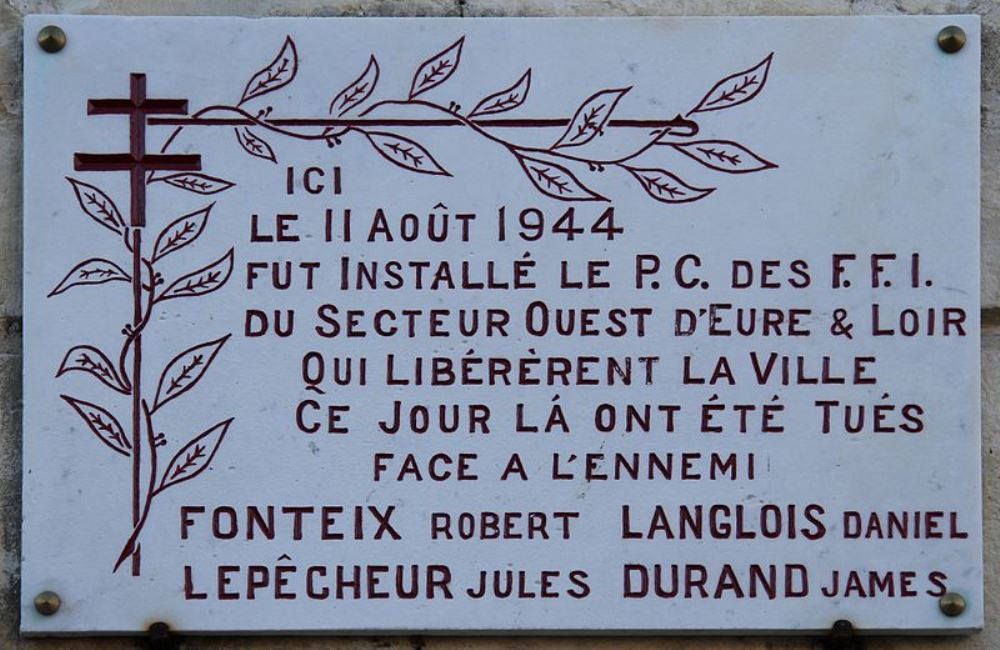 Gedenkteken Bevrijding Nogent-le-Rotrou #1