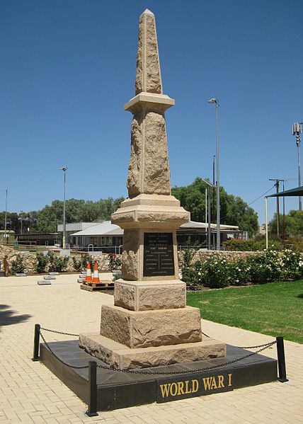 War Memorial Two Wells #2