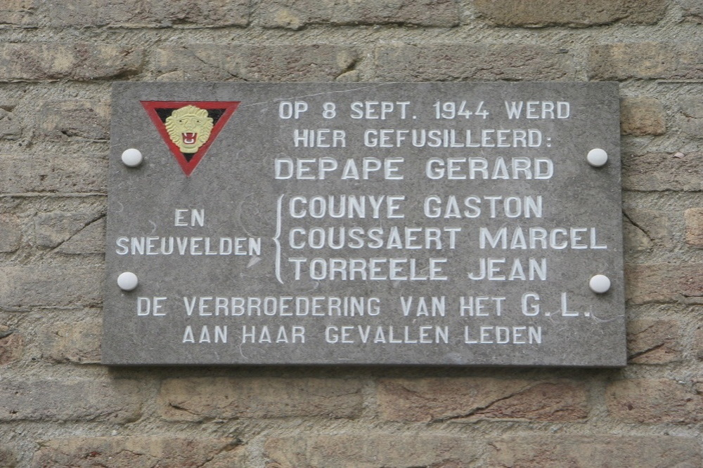 Commemorative Plate Resistance Fighters Oostduinkerke #2