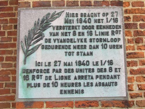 Memorial 27. May 1940 Church Emelgem #1