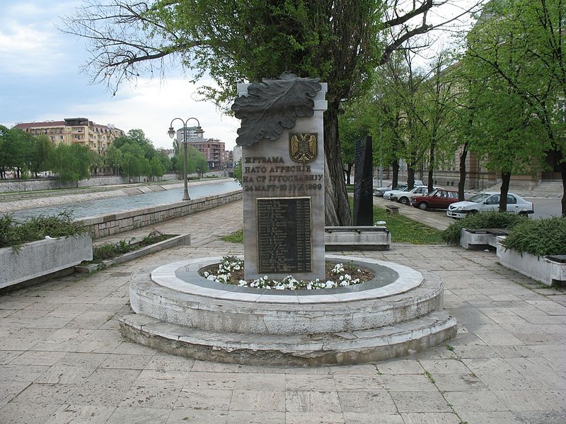 Monument NAVO-bombardementen Ni #1