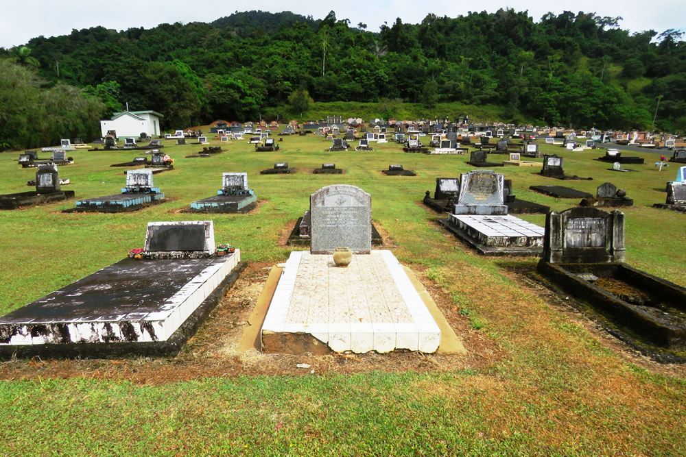 Commonwealth War Grave Babinda Cemetery