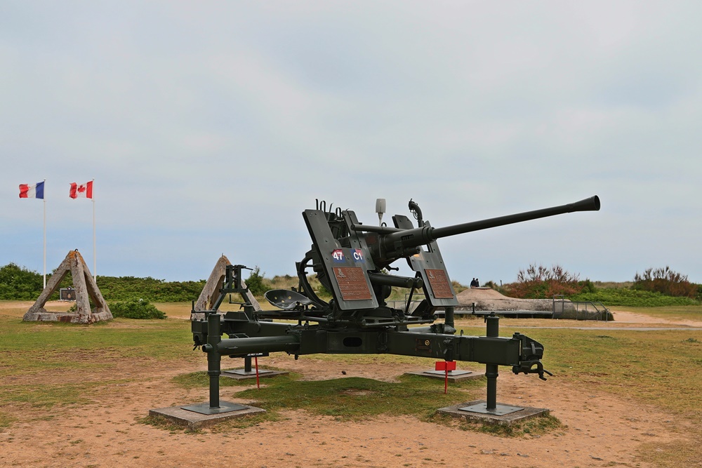Canon Bofors 40 mm