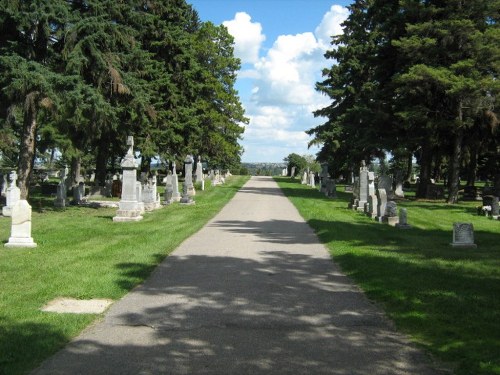 Commonwealth War Grave St. Albert Parish Cemetery