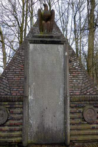 War Memorial Bedburg-Hau #2