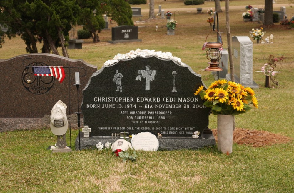 American War Grave Pine Crest Cemetery West #1