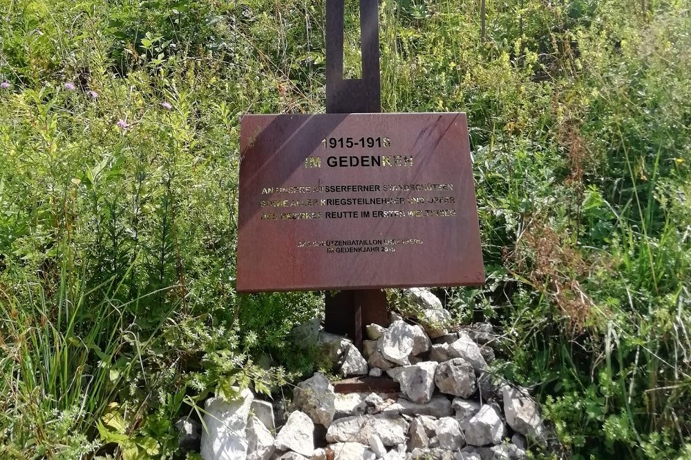 Oorlogsmonument Reutte #1