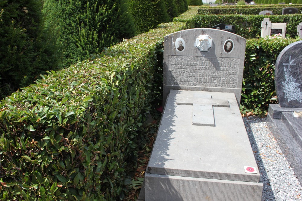 Belgian Graves Veterans Kortessem #2