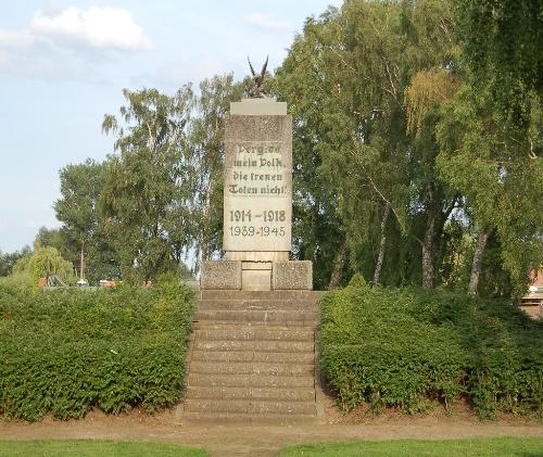 War Memorial Neukalen #1