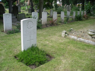 Commonwealth War Graves St. James Churchyard