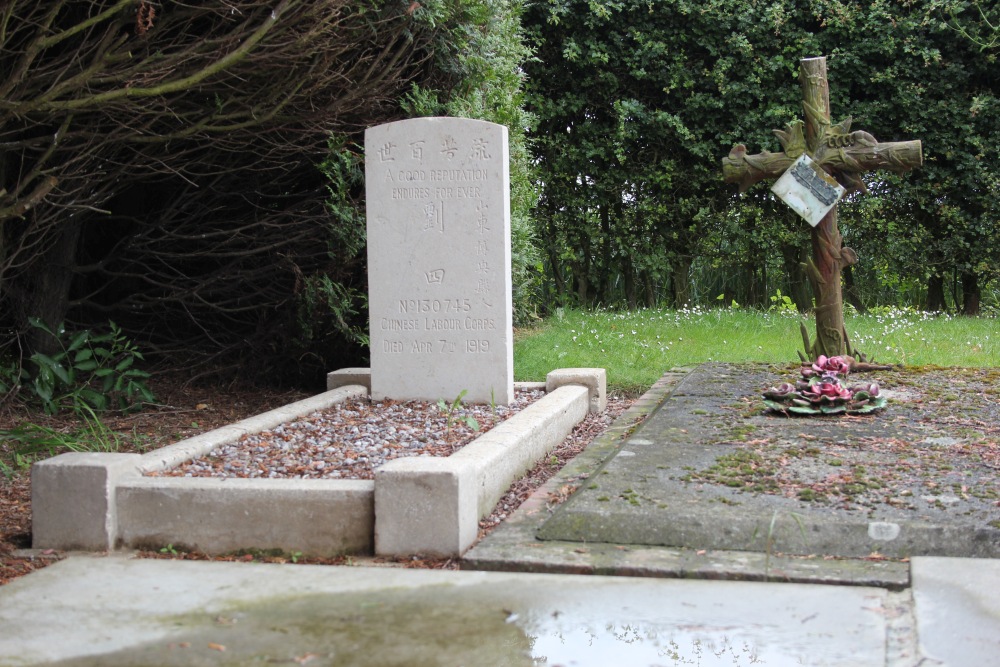 Oorlogsgraven van het Gemenebest Les Rues-des-Vignes #3