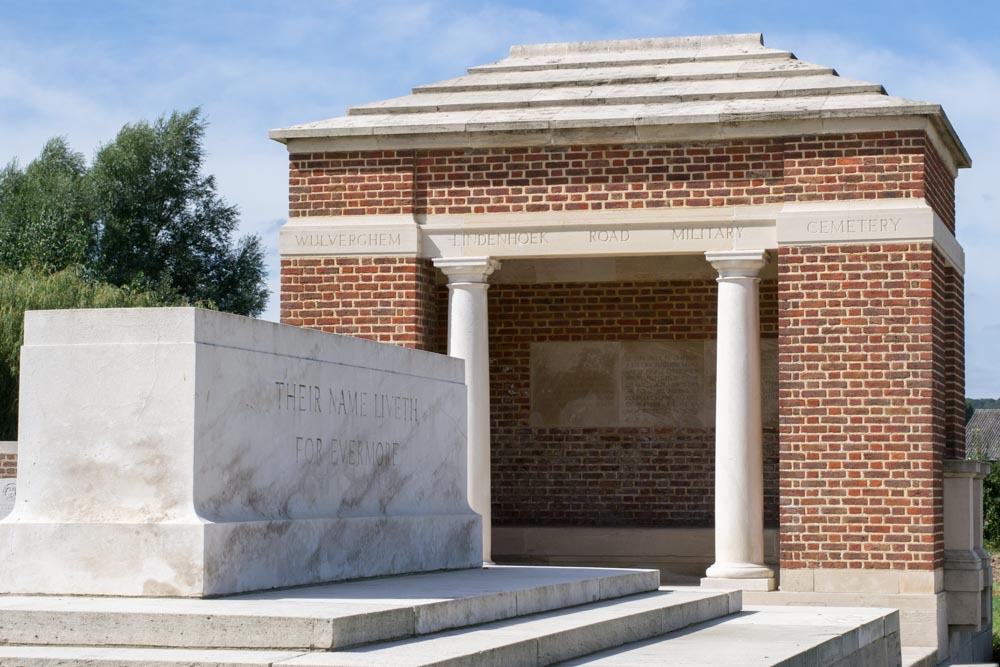 Lindenhoek Road Commonwealth War Cemetery #1