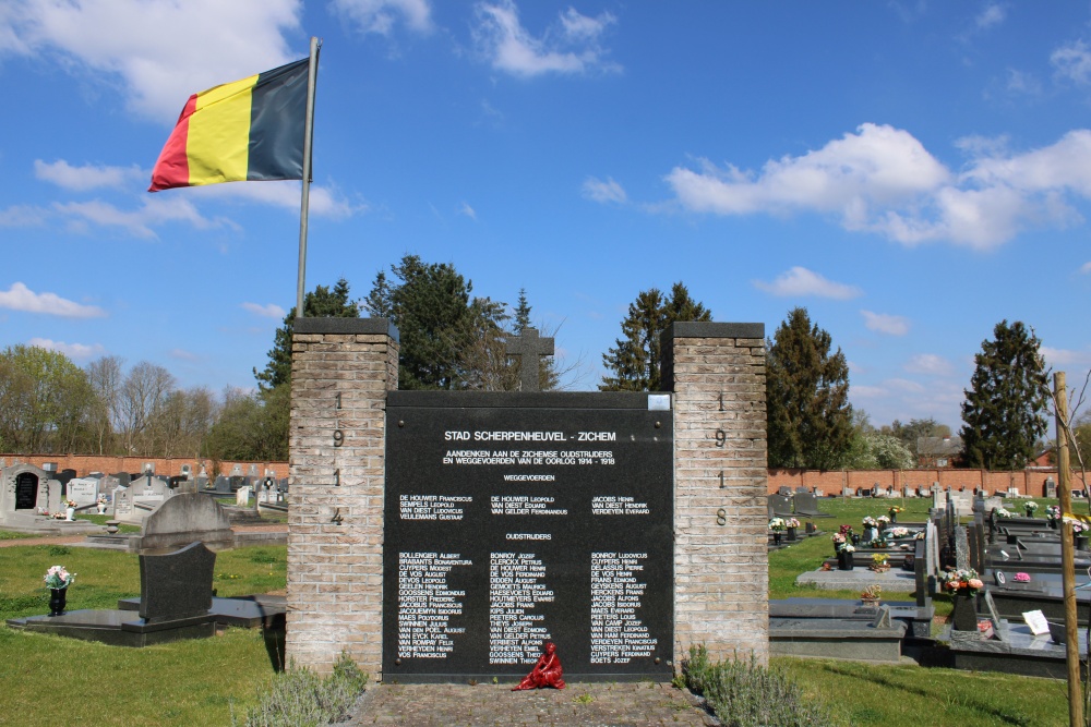 Oorlogsmonument Begraafplaats Zichem #1