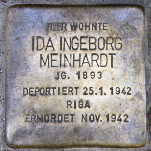 Stumbling Stones Giesebrechtstraße 13 #3
