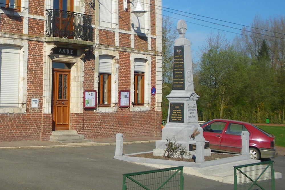 War Memorial Sailly-au-Bois #1