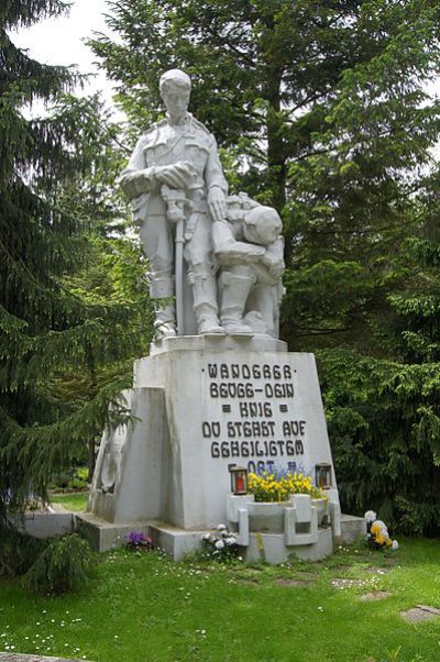 Oorlogsmonument Sankt Plten #1