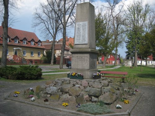 Oorlogsmonument Ragow #1