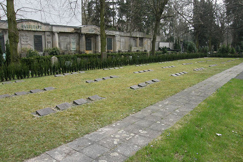 Duitse Oorlogsgraven Friedhof Wilmersdorf #1