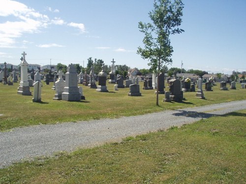 Commonwealth War Graves St. Jerome de Matane Cemetery