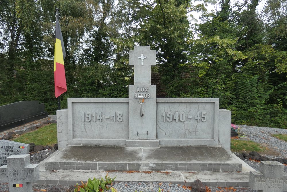 Belgian War Graves Remersdaal #1