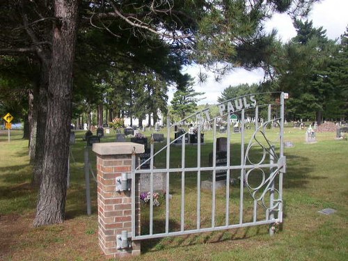 Commonwealth War Grave St. Paul's Anglican Church Cemetery #1