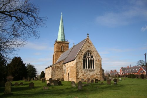 Oorlogsgraf van het Gemenebest St. Helen Churchyard #1