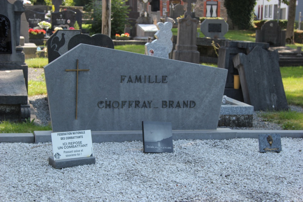 Belgian Graves Veterans Cherain