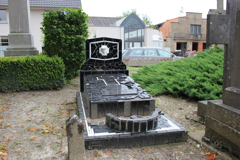 Belgische Oorlogsgraven Izenberge	 #1