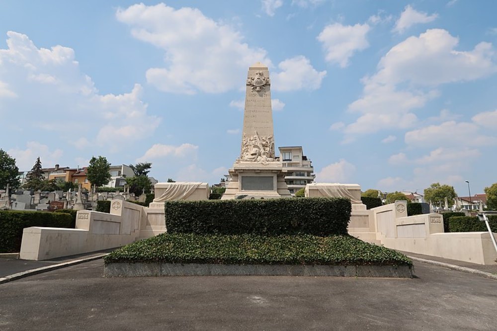 Monument Oorlogen 19e Eeuw en Eerste Wereldoorlog Suresnes #1