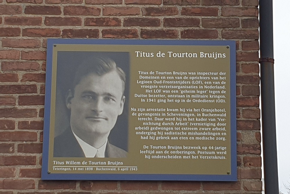 Memorial Plates Slotermeer De Tourton Bruynsstraat