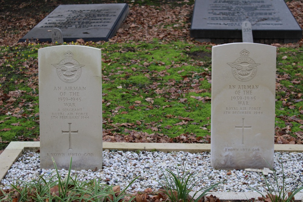 Commonwealth War Graves Driehuis Westerveld #2