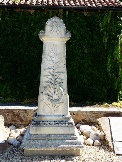War Memorial Saint-Jory-de-Chalais #1