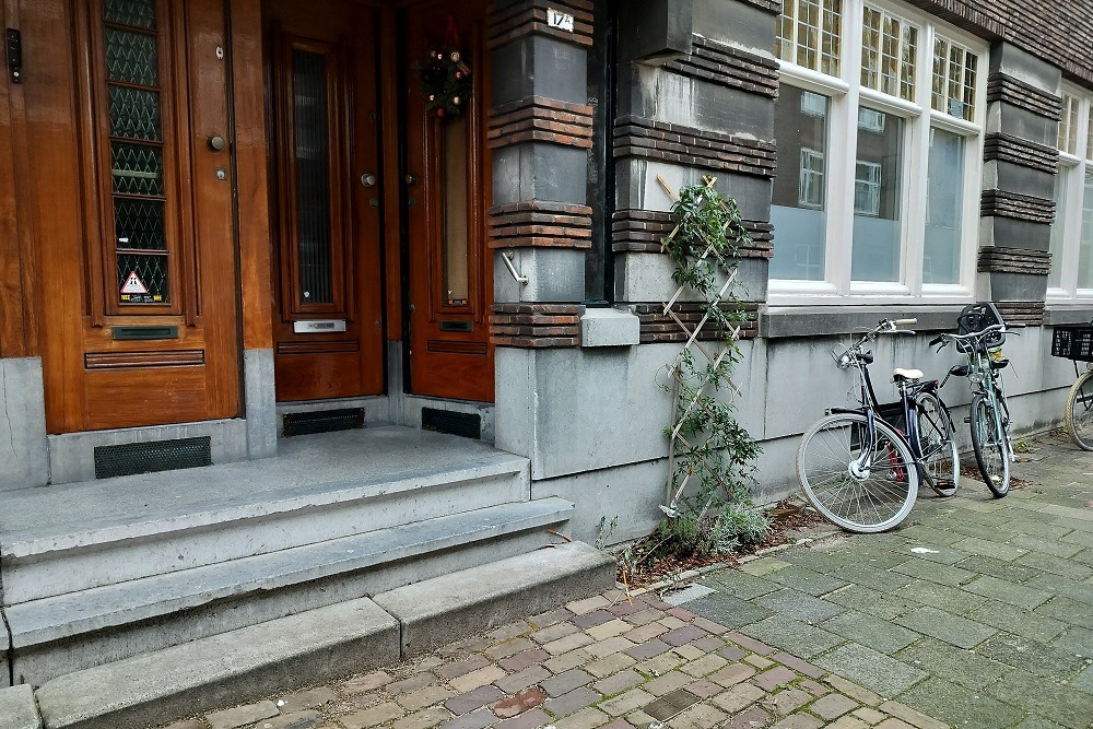 Stumbling Stones Groeninxstraat 17a #4